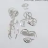 Marcapáginas de Metal Hueco de Lujo con Grabado de Latón, Mariposa y Cabeza de Leopardo, Letra V, para Lectores Jóvenes Artísticos