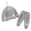 Traje de Primavera y Otoño para Hombre y Mujer Estilo Occidental para Bebé Personalidad Infantil Marca de Moda Coreana Sudadera de Rayas con Letras Leggings