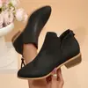 Botines de tacón grueso con punta, estilo europeo y americano, para mujer, venta al por mayor, nueva colección otoño/invierno 2026, botines negros de moda versátiles con cremallera lateral
