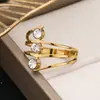 Anillo de Acero de Titanio para Dedo de Mujer, No se Desvanece, Joyería Llamativa, en Stock al por Mayor, Elegante Trébol de Cuatro Hojas para Socialité, Nuevo Modelo 2025