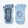 Calcetines de Yoga de Cinco Dedos para Mujer, Antideslizantes Profesionales, Transpirables Finos Estilo Verano, Entrenamiento Físico, Calcetines Tobilleros con Dedos Separados Específicos para Pilates