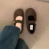 Zapatos Mary Jane Franceses para Mujer 2026 Otoño e Invierno Nuevo Estilo Zapatos de Mujer Modernos, Delicados y Versátiles Birkenstock Velcro Zapatos Peludos