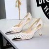 2681-1 Zapatos de Mujer Estilo Europeo y Americano Calados de Tacón de Aguja sin Cierre con Puntera de Hierro, Punta Fina, Diseño de Corte en V Poco Profundo y Malla Tejida