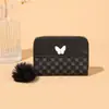 Cartera de Mujer con Cremallera Estampado de Monogramas en Color de Contraste y Pompón Estilo Coreano Simple Multifuncional Cartera de Mariposa Venta Transfronteriza