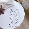 Calças Casuais de Verão para Meninas, Leggings Tendência de Marca Infantil Estilosa com Estampa de Coração Cereja e Babados, Calças Flare