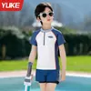 Traje de baño infantil Yuke para niños, Traje de baño de dos piezas para niños mayores y adolescentes, Nuevo modelo 2026, Conjunto de traje de baño profesional para entrenamiento