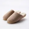 Novas Pantufas de Algodão Estilo Japonês para Casa 2024 Inverno Espessas Antiderrapantes Casal Pelúcia Sapatos com Solado Grosso para Maternidade para Homens