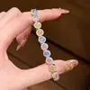 Pulsera de flor redonda con cierre de circonita, lujo ligero, alta gama, pulsera exquisita con un diseño elegante, versátil y a la moda, venta al por mayor