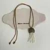 Colar com Cordão de Tassel de Pérola e Água-viva Estilo Casual da Moda Temperamento Elegante Luxo Leve Corrente de Suéter de Nicho de Alta Qualidade para Mulheres