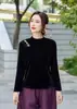 Ropa de mujer de estilo chino nuevo, terciopelo de seda, bordado tradicional, adornos de cuentas, blusa de cuello redondo, camisa básica versátil vintage
