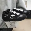 Sapatos Masculinos 2026 Outono Novo Simples Tênis de Treino Alemão para Adolescentes Versão Coreana Versátil Confortável Moda Casual Sapatos DY798
