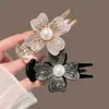 Presilha de Cabelo Flor de Strass para Coque 2026 Novo Modelo Luxo Leve Pinça de Garra para Rabo de Cavalo Alto para Mulheres