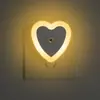 Amazon regalo creativo luz inteligente controlada por inducción luz nocturna enchufe cuadrado estándar británico luz nocturna de bajo consumo venta al por mayor transfronteriza