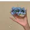 2026 Nueva Horquilla de Flor Rosa con Borla Estilo Vacaciones en la Costa Nicho Versátil Diseño Exquisito Accesorio para el Cabello para la Parte Trasera de la Cabeza