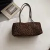 Bolso Merade de Alto Valor Estilo Coreano para Mujer 2026 Otoño Nueva Llegada Bolso de Axila Retro Color Sólido Exquisito Bolso de Hombro Único Moderno