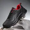 Nuevos zapatos deportivos de cuero para hombre, zapatillas de correr impermeables y antideslizantes, zapatos negros para hombre, de suela blanda, ligeros, adecuados para viajar y trabajar