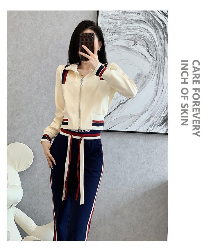 跨境淘货源分销2024秋冬季新款街头潮流减龄小个子爆款欧货网红款运动套装休闲运动气质休闲时尚流行新款秋装秋装女装时尚套装套装女装秋季套装女套装女女士运动服女装两件套套装卫衣套装休闲套装秋季套装女装时尚套装盐系休闲套装女装2024百搭设计感小众洋气欧货阿里国际站跨境采购Cross-border, shopping source, foreign trade, export, distribution 2024 fall, winter, new, street trend, explosive, European goods, network red, sportswear, leisure sports, temperament leisure, fashion popular, new autumn wear, autumn women's wear, fashion suit, women's wear, women's wear, women's wear, women's sportswear, women's two-piece, hoodie suit, casual suit, autumn suit, women's wear, Fashion suit salt department, casual suit women's dress, Ali International Station, cross-border procurement