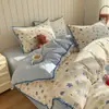 Juego de Ropa de Cama de Cuatro Piezas para Primavera/Verano 2026: Funda de Edredón con Borde de Concha de Hilo de Bouclé Clase A, Sábana Plana y Sábana Ajustable