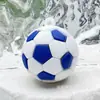 Llavero Colgante de Fútbol de Simulación Copa del Mundo Mini Balón de Fútbol Colgante Pequeño Goma Suave Multicolor Muñeco de Fútbol Pequeño Accesorios