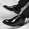Zapatos de Cuero Transfronterizos para Hombre Primavera Nuevo Versátil Vestido de Negocios Transpirables Punta Británica Brock Zapatos de Boda Zapatos de Trabajo