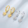 Pendientes de aro con forma de corazón de plata de ley 925 con diamantes en forma de corazón, ligeros, de lujo, estilo europeo y americano, para mujer, de Amazon, con hebilla de corazón.