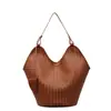 Bolsa de Palha Tecida Estilo Retrô para Mulheres 2025 Outono Nova Tendência Moda Grande Capacidade Casual de Ombro/Axila