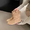 Botas de Nuevo Estilo Otoño e Invierno 2025 para Mujer Exportación Retro Gamuza Tacón Bajo Botines Cortos Fruncidos para Mujer Botas de Moda para Mujer