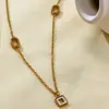 Colar com Pingente Simples de Zircônia Gota D'água Estilo Francês Retrô Old Money para Mulheres Aço Inoxidável Banhado a Ouro 18K Simples
