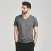Camiseta Masculina de Verão Gola V Manga Curta Cor Sólida Gelo Seda, Simples e Versátil Manga Meia Manga Refrescante Secagem Rápida para Homens