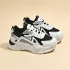 Zapatos de papá para mujer 2026 primavera y otoño nuevos zapatos de malla, zapatillas casuales de suela gruesa versátiles populares de moda ins