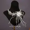 Cadena para la clavícula con borla de flor estilo hada del bosque, collar dulce elegante para novia, juego de accesorios de alta gama para vestido de novia