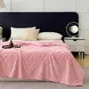 Fabricante Exclusivo de Fornecimento para Comércio Exterior Transfronteiriço Manta Jacquard de Veludo Francês 2026 Manta Dupla Face Manta para Cochilo no Escritório Cor Sólida Presente