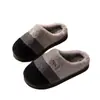 2026 Nuevas Zapatillas de Algodón con Punta de Bloque de Color para Hombre con Felpa Plus Cálidas para el Hogar Suela Gruesa de EVA Silenciosas Zapatillas de Algodón para Pareja para Mujer