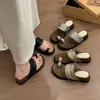 Nuevas Chanclas de Cuña Elegantes de Suela Gruesa para Mujer, Verano 2026, Sandalias de Playa Cómodas