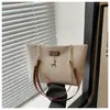 Bolso de Hombro Versátil de Lino con Textura Simple de Ciervo Pequeño 2026 Nueva Moda Bolso Tote de Gran Capacidad Bolso Cruzado para Viajes Diarios