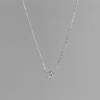 Collar de diamantes de lujo ligero de seis garras para mujer, moda simple de nicho, colgante de estrella versátil, celebridad de internet, mismo estilo, cadena para clavícula