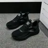 Zapatos de mujer primavera temprana 2026, malla transpirable de punto volador, zapatos deportivos casuales, zapatos de correr ligeros de suela blanda a la moda para mujer, versátiles