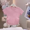 [40 Piezas, 92% Algodón, 8% Elastano] [Pedido Mínimo de 5 Piezas, Añadir 1 Yuan por Compra Individual] Camiseta para Niña con Cuello Trasero y Cordón en Blanco