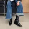 Botas Slimming Plus Size para o Trabalho Femininas com Salto Escondido Salto Anabela Curtas 6cm Elásticas Bico Apontado Combinando Retro Outono Inverno Versátil