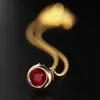 Plata de Ley 925 Chapada en Oro de 18K Colgante Clásico de Burbuja Incrustado con Corindón Rojo Sintético Collar Sencillo para Apilar Lujo Ligero para Mujer