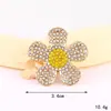 Lujo Ligero Goteo de Aceite Flor de Crisantemo Pequeña Botón de Collar DIY Accesorio Versátil Ins Flor de Perla Botón Decorativo para Camisa Accesorio de Joyería