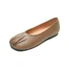 Zapatos de borrego estilo francés de punta redonda, sin cordones, para mujer; zapatos retro tipo abuela con suela plana y pliegues; zapatos Mary Jane de suela suave