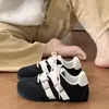 Zapatillas de entrenamiento alemanas estilo ballet dulces, lindas y versátiles para mujer, nuevo modelo otoño 2026, cómodas, ligeras, zapatillas planas casuales, modernas