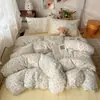 2026 Novo Estilo Fio Bouclé Estampado Capa de Edredom Individual e Conjunto de Três Peças para Temporada Estudantil e Conjunto de Quatro Peças