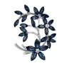 Elegante broche floral para mujer, pin de aleación de alta gama, diseño de flor azul y morada, adecuado para blazers y ropa exterior, para comercio electrónico transfronterizo