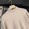 Nova coleção outono e inverno: suéter masculino de cashmere, cor sólida, gola alta discreta, macio e confortável, versátil, feito de cashmere de cabra