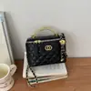 Bolso Caja de Textura Acolchada Estilo Chanel Lujo Ligero, Bolso Cruzado con Cadena de Hombro Moderno y Elegante, Bolso de Mano Versátil de Moda