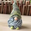 Figura de resina de un gnomo para jardín, micro paisajismo, decoración de escritorio para el hogar, regalo de cumpleaños, artículo de manualidades
