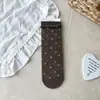Meias femininas novo estilo outono/inverno série cor caramelo suave meias de cano médio atmosfera doce retrô meias largas meias de algodão versáteis