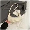 Bolsa Feminina Exclusiva Tendência Nicho 2026 Nova Verão Versátil Bolsa Transversal Moda Bolsa de Ombro Sob o Braço Bolsa Croissant